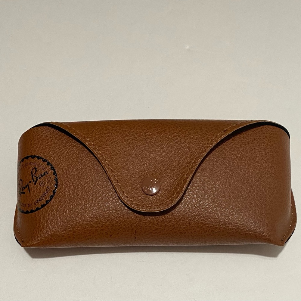 Ray-Ban leather Case for Eyeglasses or Sunglasses Brow color. - Picture 6 of 6